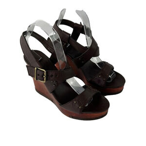 Le Chateau brown  leather strappy wedges